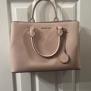 Michael Kors Crossbody tote
